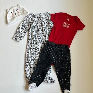 4-piece Carter's Baby Girl Sleep and Play Holiday  Set Size 9 Months